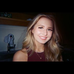 Meet your Posher, Riley